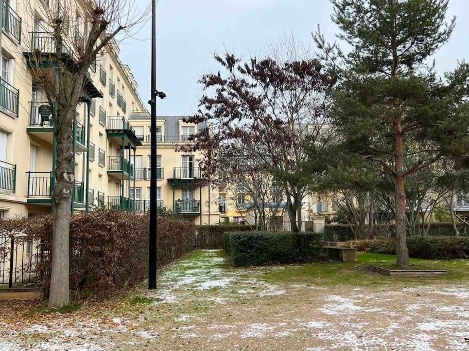 Appartement Familial 8 Personnes Proche De Disney Et Paris Chessy  Exterior photo